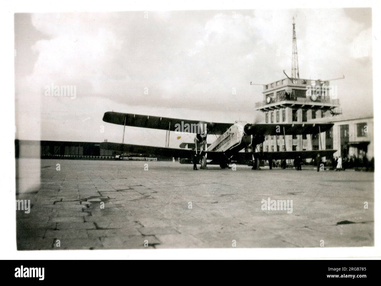 Aeromobile della Imperial Airways "City of Manchester" all'aeroporto di Croydon, prima della partenza per Parigi Foto Stock