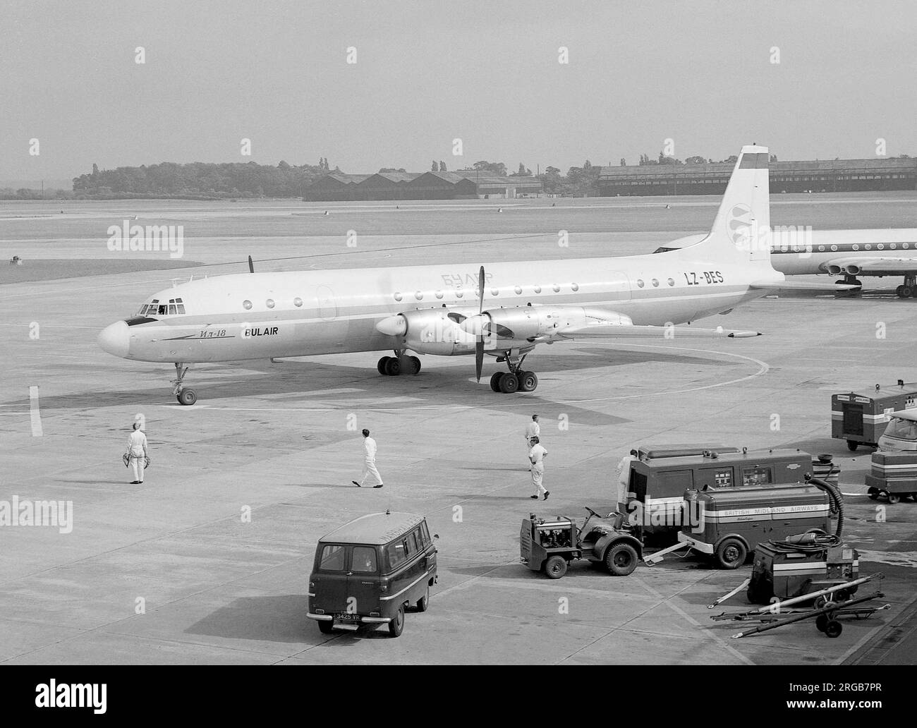 Ilyushin il-18V LZ-BES (msn 185008104), di BulAir (Balkan Bulgarian Airlines) Foto Stock