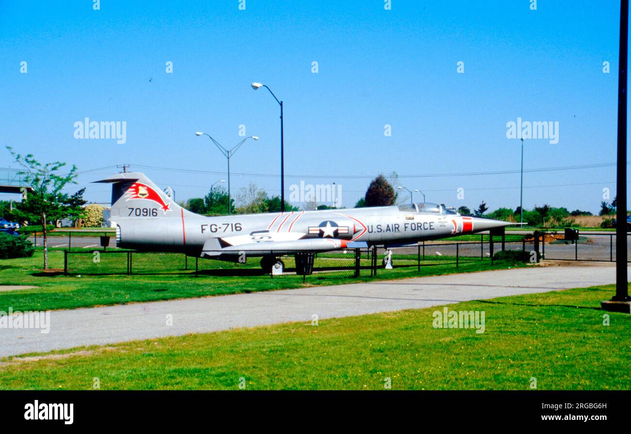 Lockheed F-104c-10-lo Starfighter 57-0916 (msn 383-1233), in esposizione presso l'Air Power Park and Museum (vicino alla base dell'aeronautica militare di Langley), Hampton, Virginia. Foto Stock