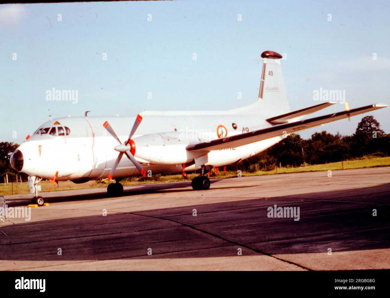 Aeronavale - Breguet Br.1150 Atlantic '49' (msn 049), di 24 Flotille, a Greenham Common per l'International Air Tattoo il 27 giugno 1981. Foto Stock