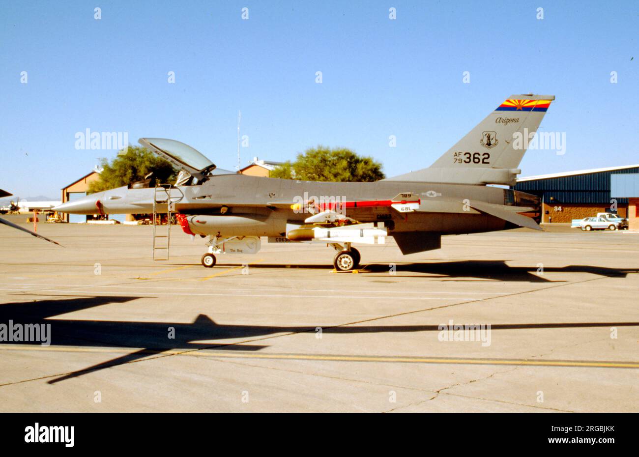 United States Air Force (USAF) - General Dynamics F-16A Block 10A Fighting Falcon 79-0362 'The Hog' (msn 61-147), del 152nd° Squadrone Tactical Fighter della Arizona Air National Guard, Foto Stock