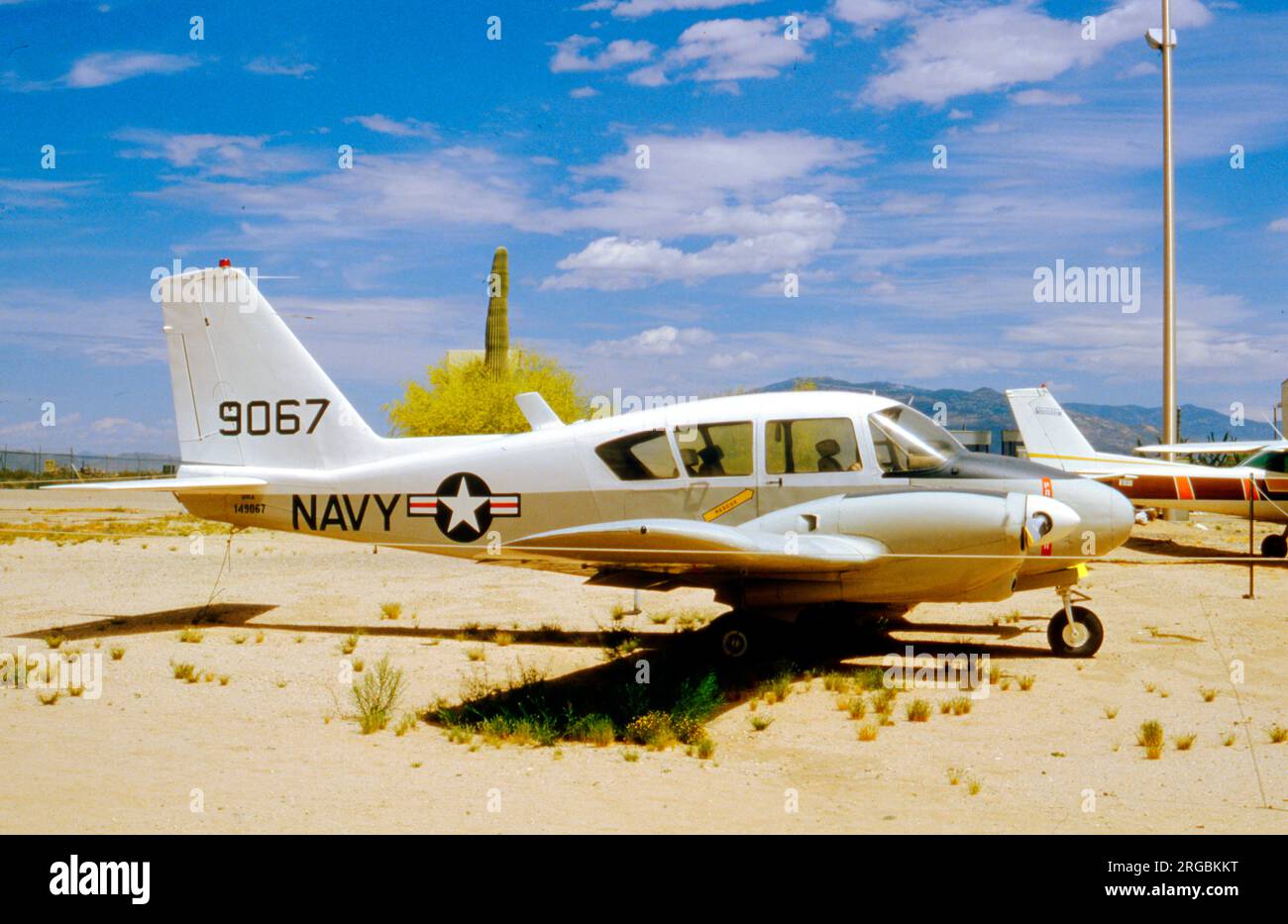 Piper UO-1 149067 (msn 27-357, PA-23-250 Aztec), in mostra al Pima Air and Space Museum di Tucson, Arizona. Foto Stock