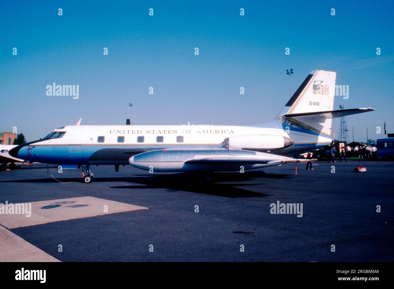 United States Air Force (USAF) - Lockheed VC-140B-LM Jetstar 61-2491 (msn 1329-5027, modello 1329 Jetstar 6), del 58th Military Airlift Squadron, con sede a Ramstein Air base, Germania, presso RAF Mildenhall, il 29 maggio 1981. Foto Stock