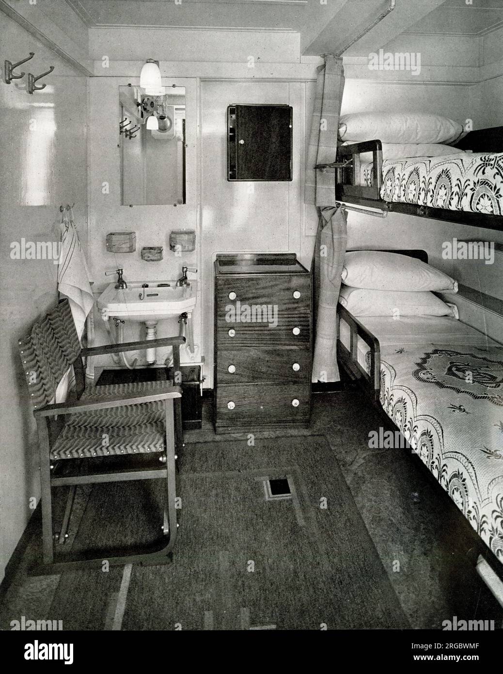 RMS Queen Mary, cabina di terza classe Foto Stock