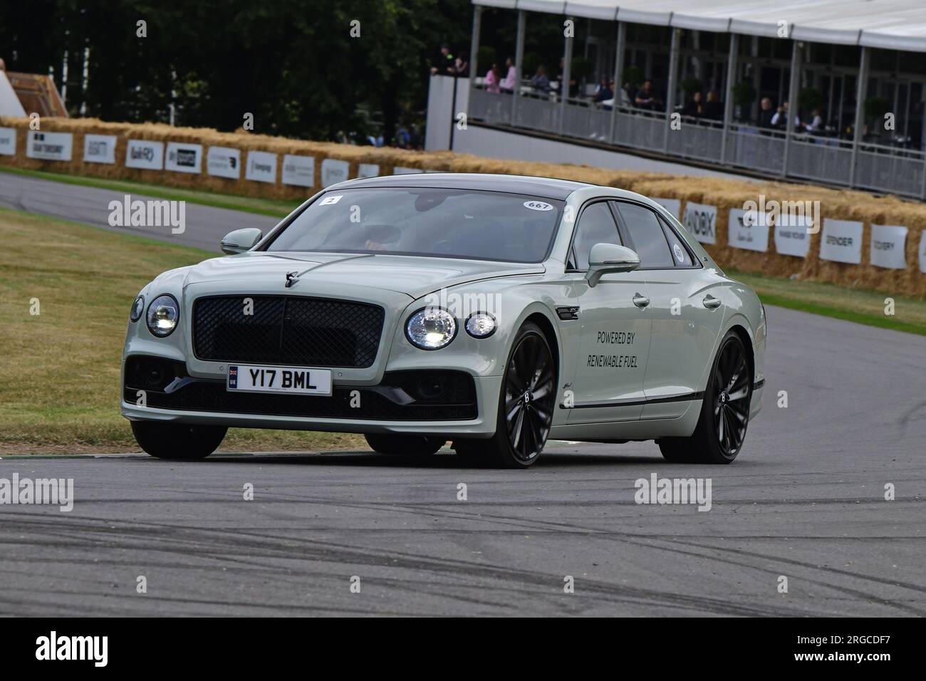 Bentley Flying Spur Speed Edition 12, First Glance, un'opportunità per vedere nuovi modelli e concept car di produttori sia nuovi che affermati, Foto Stock