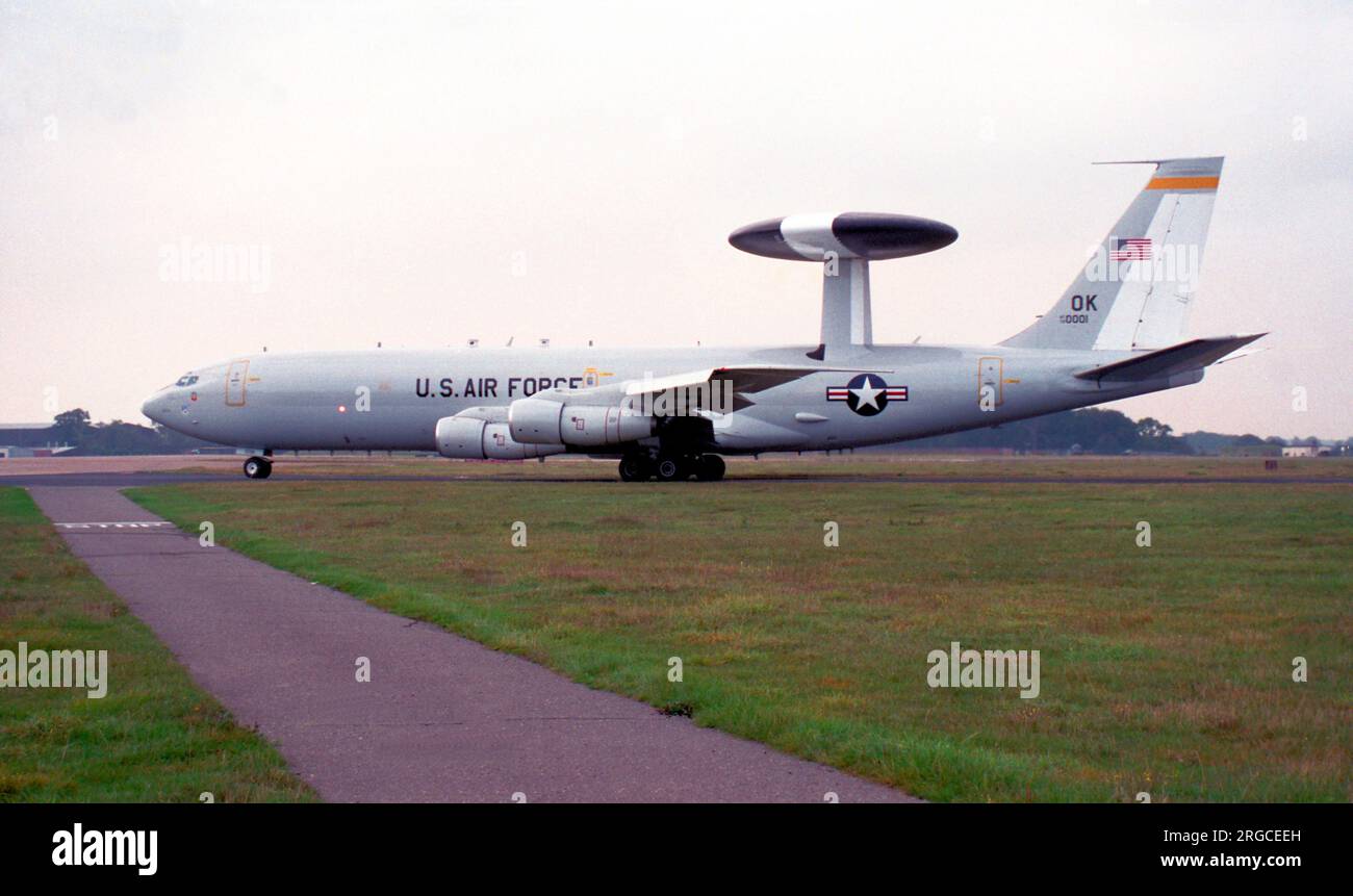 United States Air Force - Boeing e-3B Sentry 79-0001 (MSN 21755-942), a RAF Mildenhall, circa settembre-ottobre 1997. Foto Stock