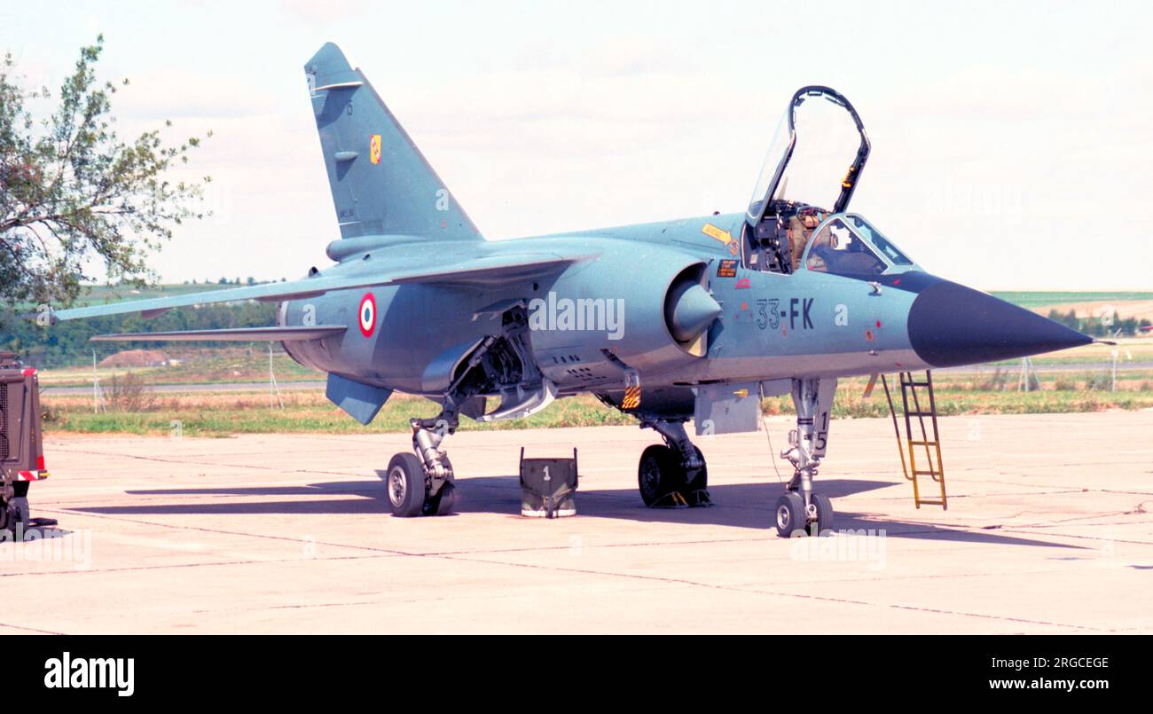 Armee de l'Air - Dassault Mirage F.1B 15 - 33-FK (msn 15), di Escadron de Chasse 03-033, alla base eyrienne 112 Reims-Champagne il 14 settembre 1997. (Armee de l'Air - forza aerea francese). Foto Stock