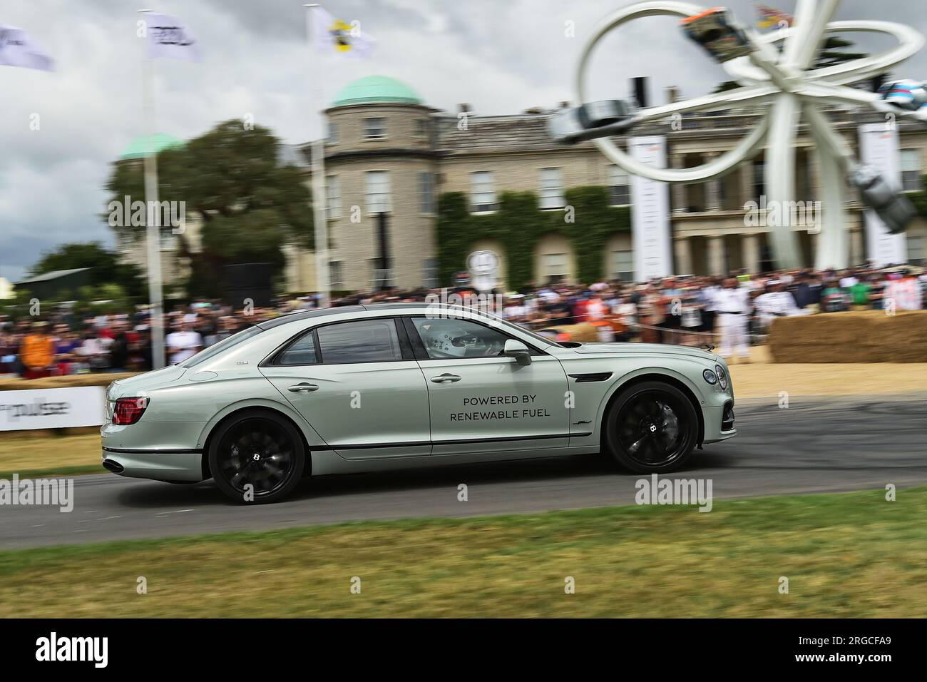 Bentley Flying Spur Speed Edition 12, First Glance, un'opportunità per vedere nuovi modelli e concept car di produttori sia nuovi che affermati, Foto Stock