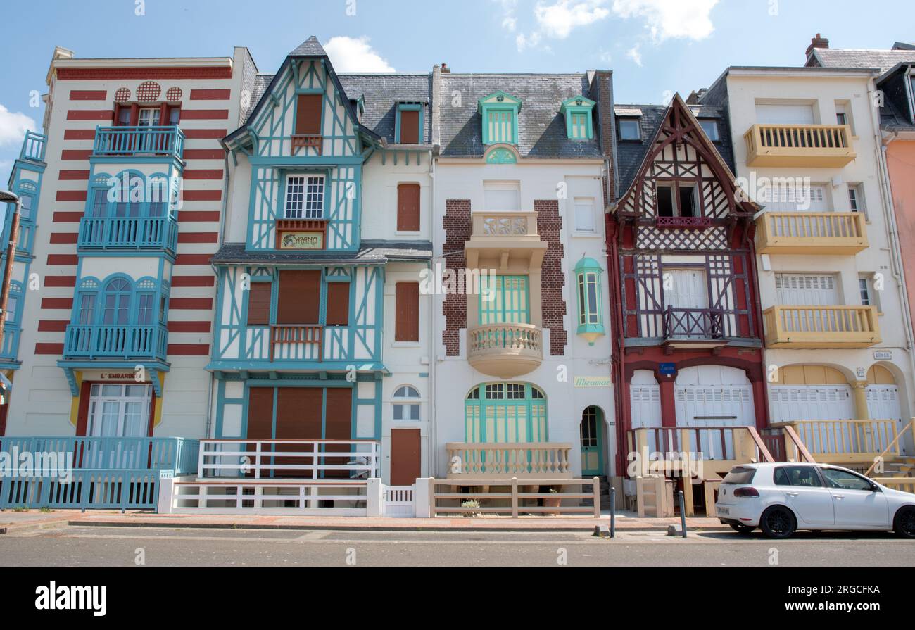 Ville fronte mare Mers-les-Bains Foto Stock
