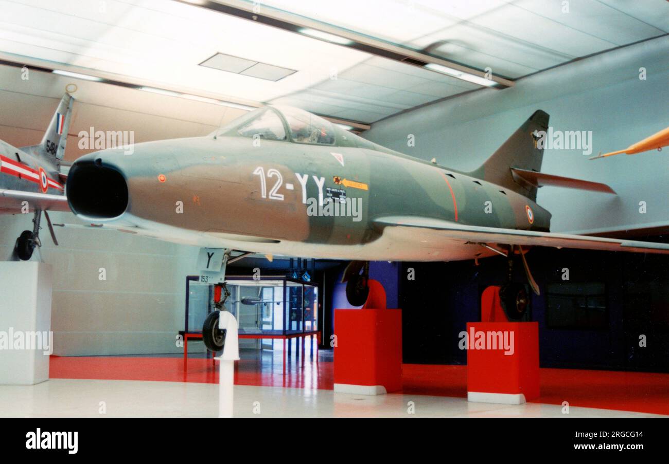 Dassault Super Mystere B.2 12-YY - 153 (msn 11), al Musee de l'air et de l'espace, le Bourget, vicino a Parigi. Foto Stock