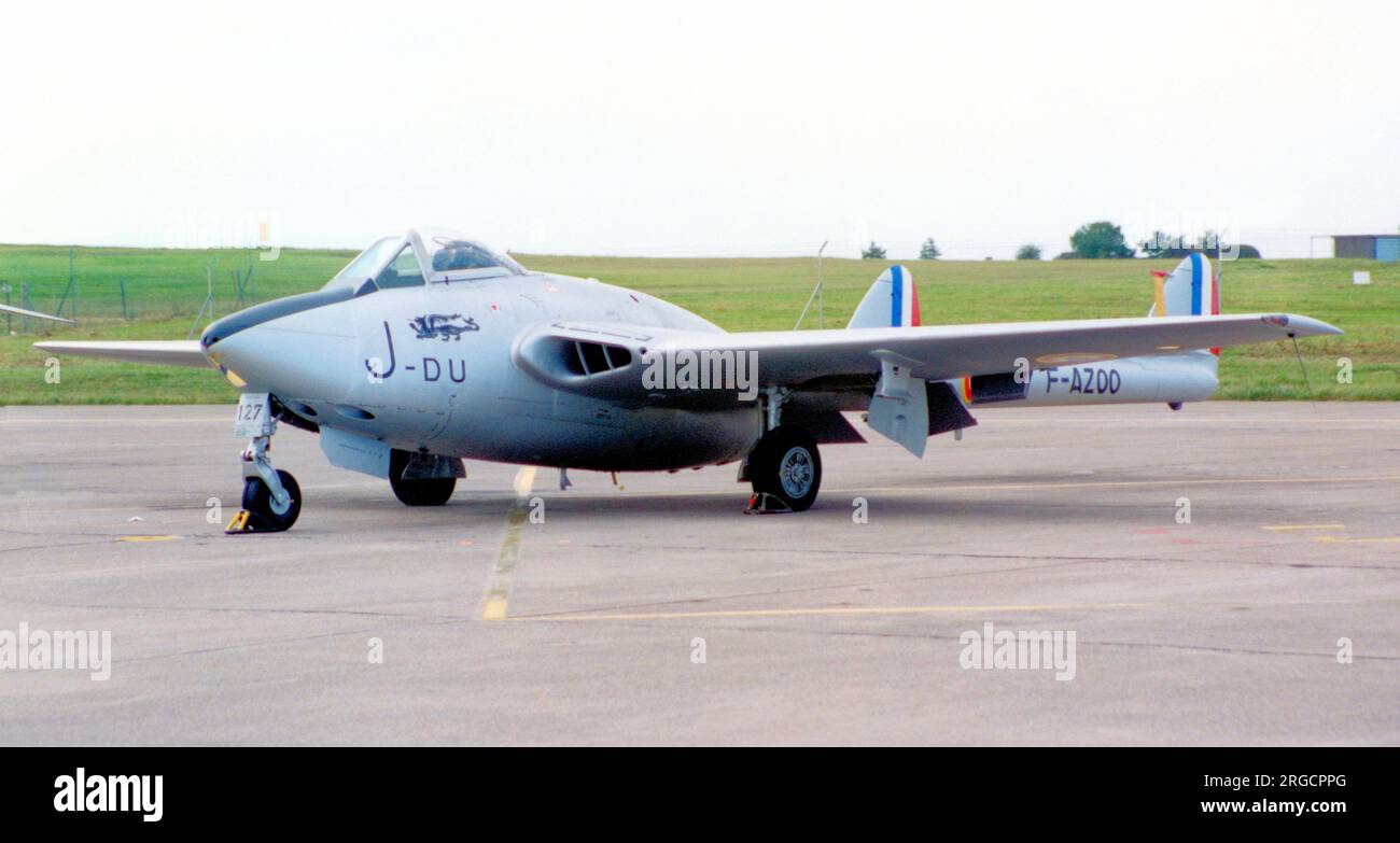 De Havilland DH.100 Vampire FB.6 F-AZOO / DU-J (msn 636, ex Swiss AF J-1127) Foto Stock