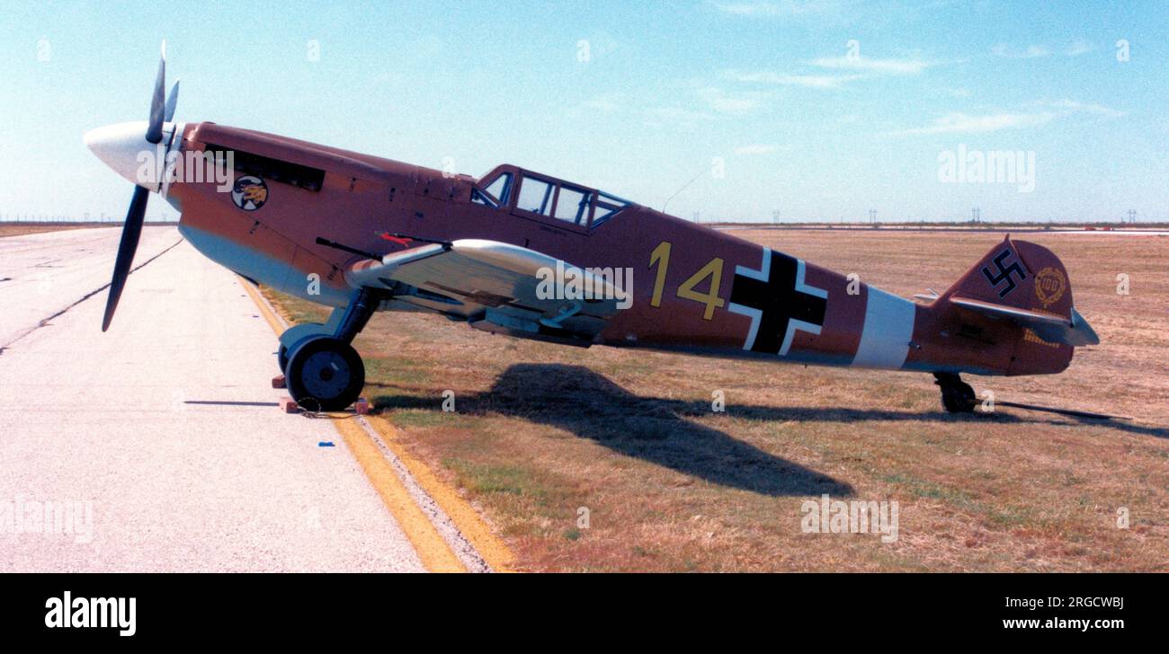 Hispano ha.1112-M1L Buchon N109ME (msn 67), dell'aeronautica confederata, all'aeroporto di Midland il 8-10 ottobre 1992. Foto Stock