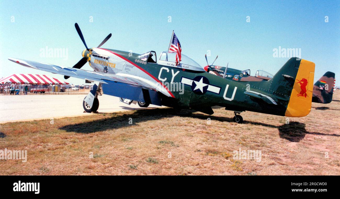 Nord America P-51D Mustang N5428V / CY-U 'Gunfighter' (msn 122-39723), delle forze aeree confederate, all'aeroporto di Midland il 8-10 ottobre 1992. Foto Stock