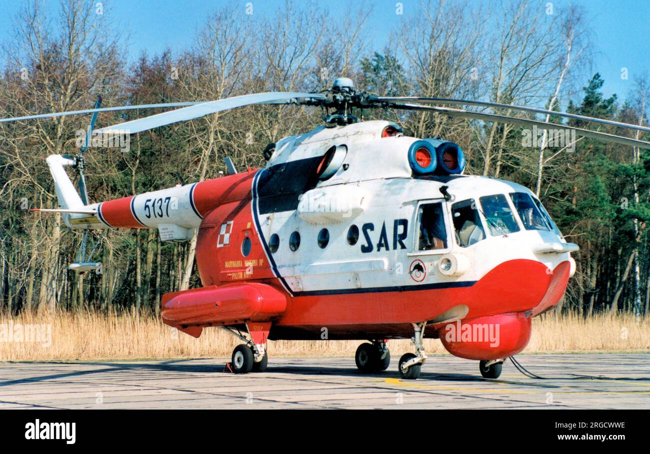 Marynarka Wojenna - MIL mi-14PL 5137 (Marynarka Wojenna - Marina Polacca) Foto Stock