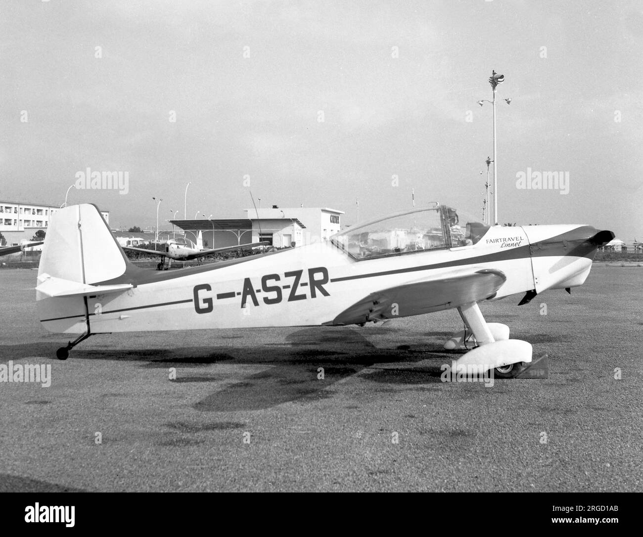 Fairtravel Linnet G-ASZR (msn 005), a Nizza il 5 febbraio 1966. Foto Stock