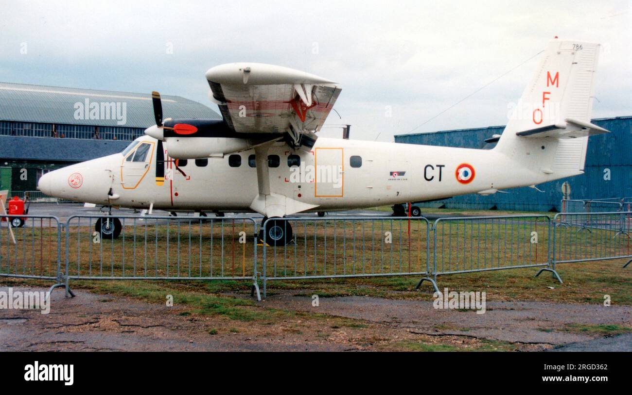 Armee de l'Air - de Havilland Canada DHC-6-300 Twin Otter 786 / CT, ex multinazionale Force & Observers (MFO) nel Sinai Egitto. (Armee de l'Air - Aeronautica militare francese) Foto Stock