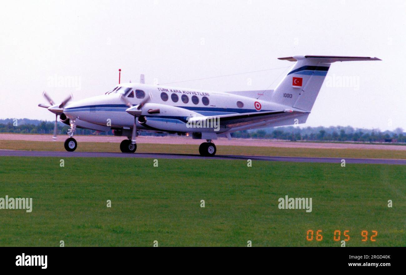 Turkish Air Force - Beech 200 Super King Air 10013 (msn BB-1414), il 6 maggio 1992 Foto Stock