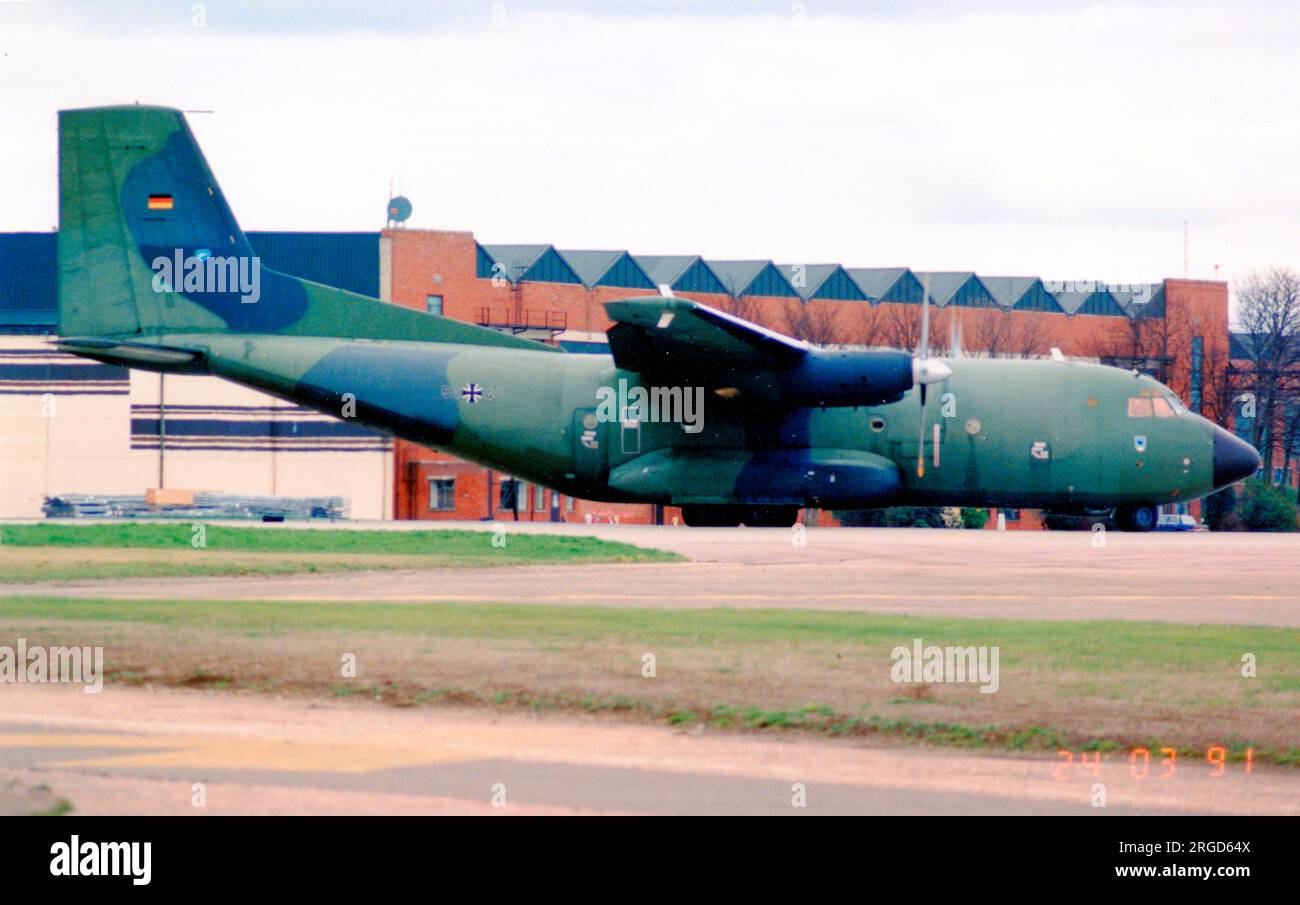 Luftwaffe - Transall C-160A 50+40 (msn D62), del LTG-61 presso RAF Mildenhall il 23 marzo 1991. (Transall - trasporto Allianz). Foto Stock