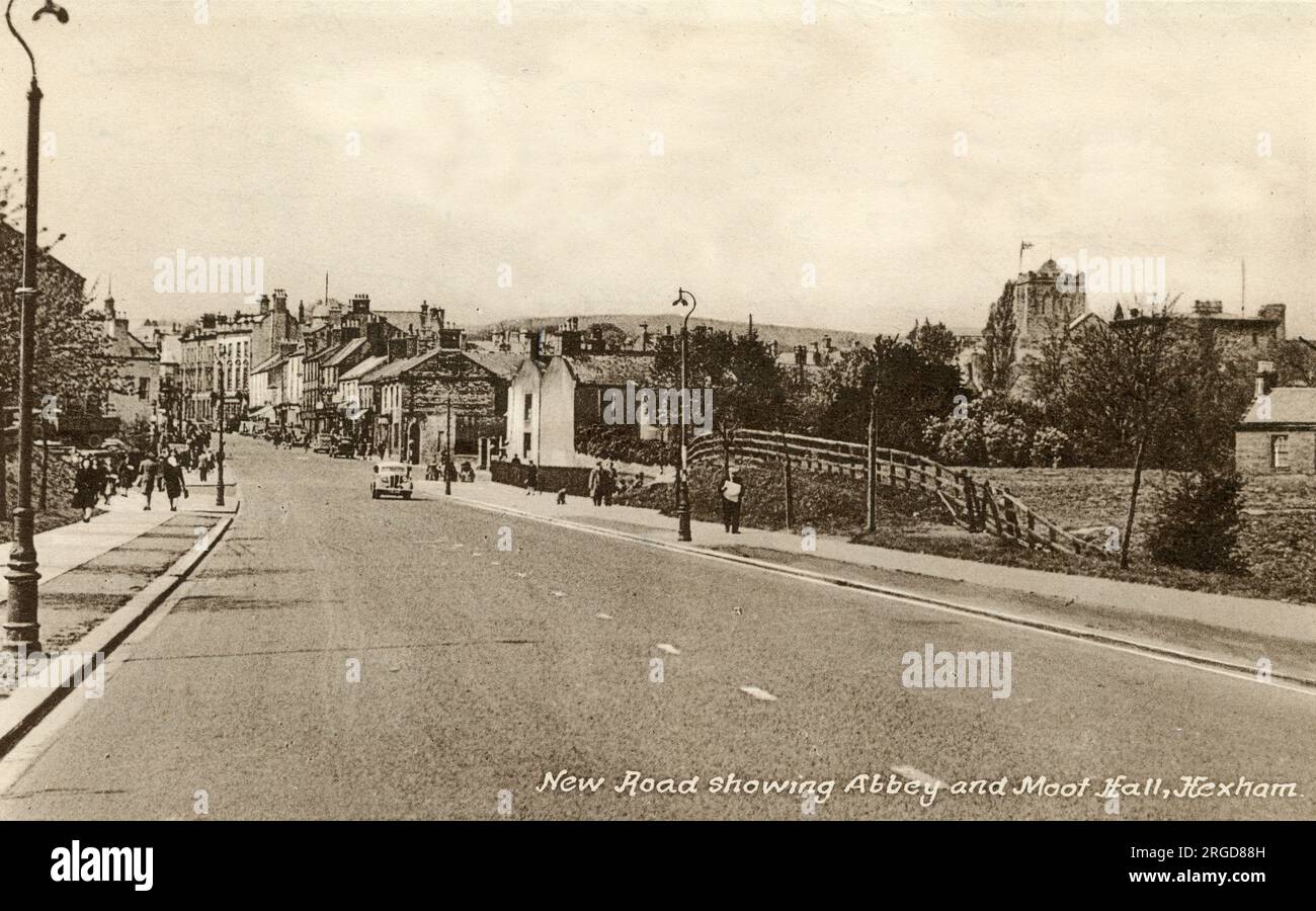 New Road che mostra Abbey e Moot Hall, Hexham, Northumberland Foto Stock