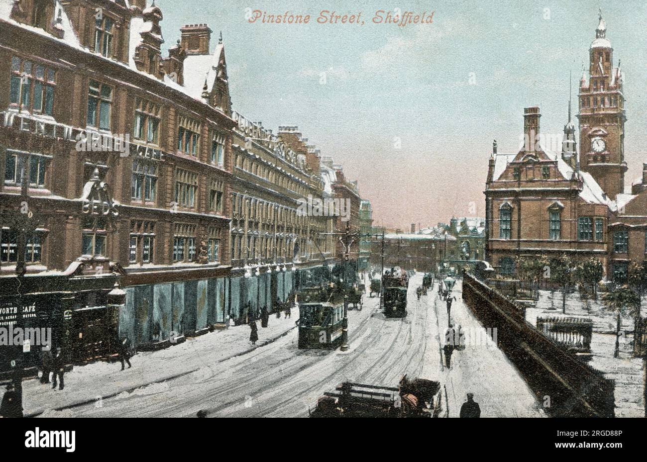 Pinstone Street, Sheffield, South Yorkshire, nella neve Foto Stock