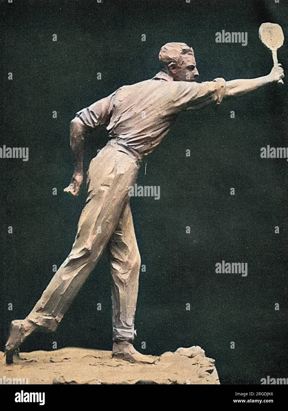 Physical Energy, una figura scolpita da Paul Troubetzkoy e basata sul tennista neozelandese, il capitano Anthony Frederick Wilding. Wilding fu Wimbledon Mens Champion nel 1910, 1911, 1912 e 1913. La sua corsa in campionato terminò nel 1914 quando fu battuto dall'australiano N. E. Brookes in tre set consecutivi. Wilding morì nei pressi di Neuve Chapelle, in Francia, il 9 maggio 1915, mentre combatteva nella battaglia di Aubers Ridge. Foto Stock