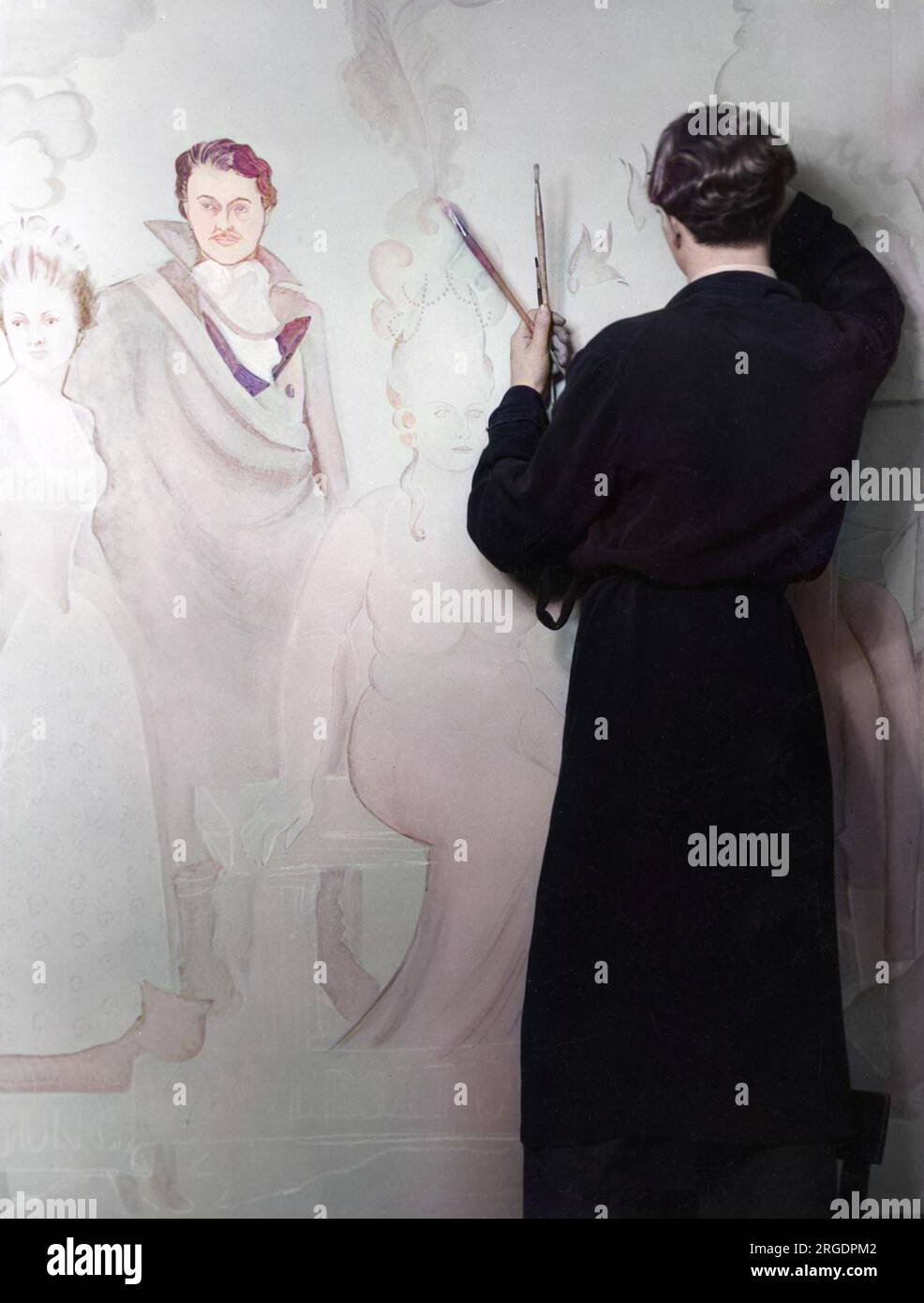 Un gentiluomo artista, al lavoro su un dipinto in stile XVIII secolo di una signora e un gentiluomo. Foto Stock