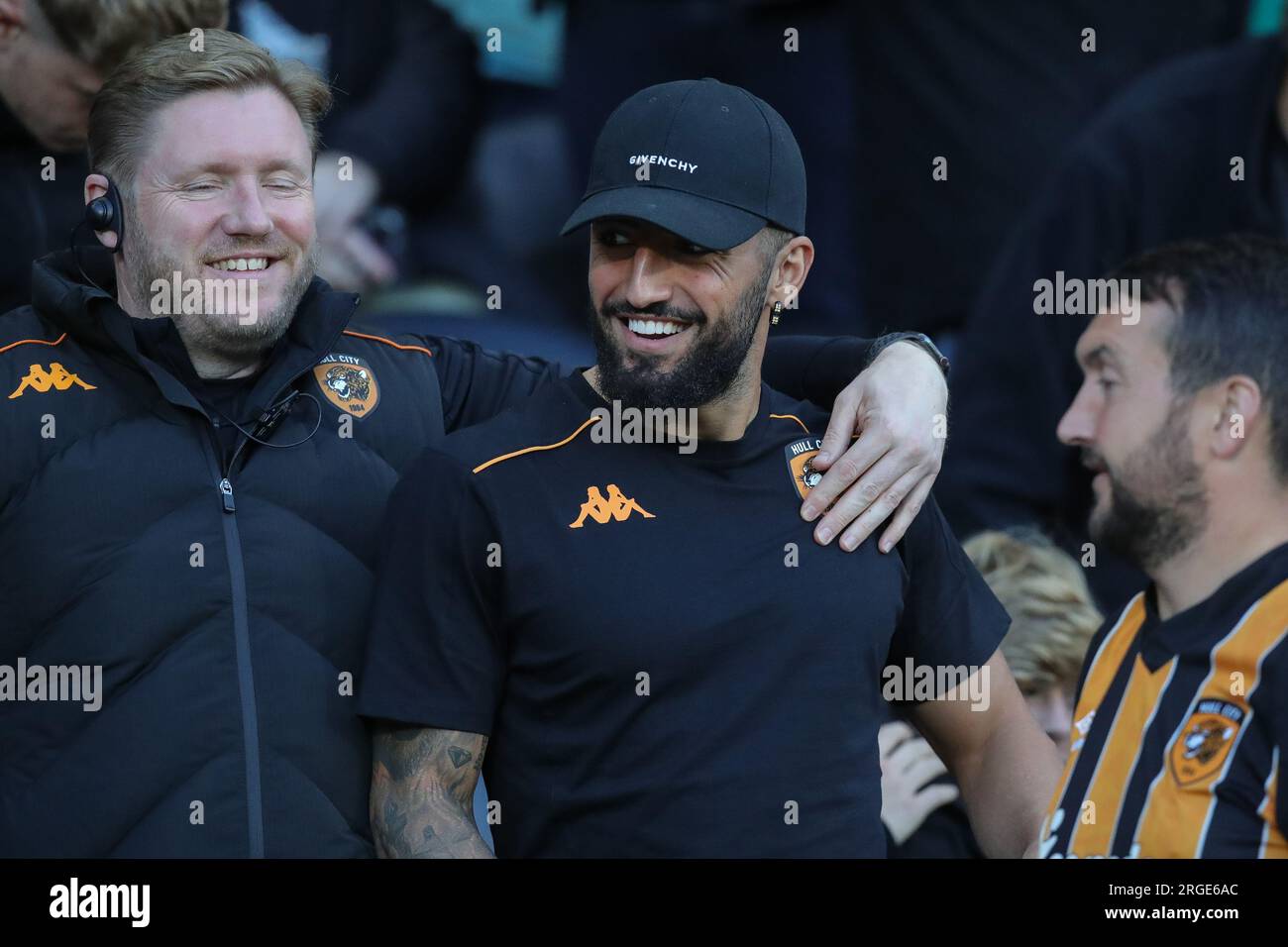 Allahyar Sayyadmanesh #9 di Hull City in panchina durante la partita di Carabao Cup Hull City vs Doncaster Rovers presso MKM Stadium, Hull, Regno Unito, 8 agosto 2023 (foto di James Heaton/News Images) Foto Stock