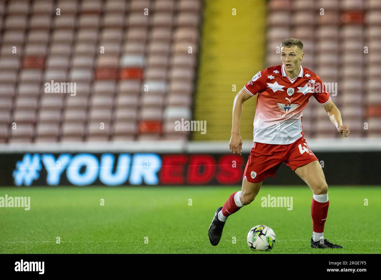 Jack Shepard n. 41 di Barnsley durante il Carabao Cup Match Barnsley vs Tranmere Rovers a Oakwell, Barnsley, Regno Unito. 8 agosto 2023. (Foto di Mark Cosgrove/News Images) a Barnsley, Regno Unito il 8/8/2023. (Foto di Mark Cosgrove/News Images/Sipa USA) credito: SIPA USA/Alamy Live News Foto Stock