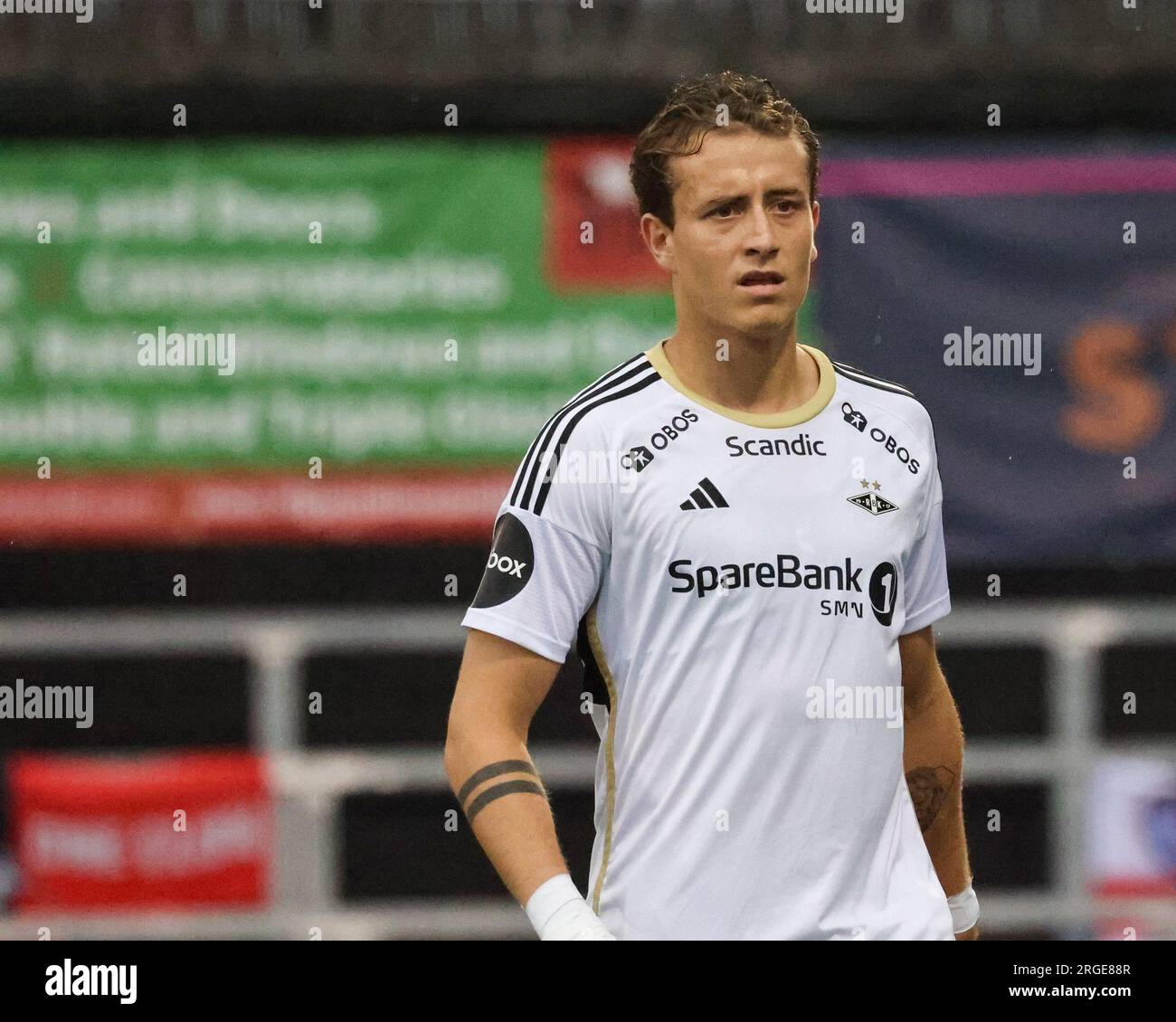 Seaview Stadium, Belfast, Irlanda del Nord, Regno Unito. 27 luglio 2023. UEFA Europa Conference League qualificazione secondo turno (andata) – Crusaders contro Rosenborg. Calciatore in azione Rosenborg, giocatore di calcio Ole Saeter (9). Foto Stock