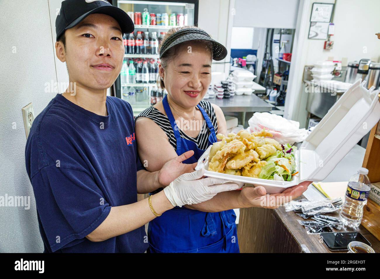 Charlotte North Carolina, South Tryon Street, Latta Arcade, negozi in stile Art Deco, tempura di verdure di gamberi, etnia asiatica, immigrato Foto Stock