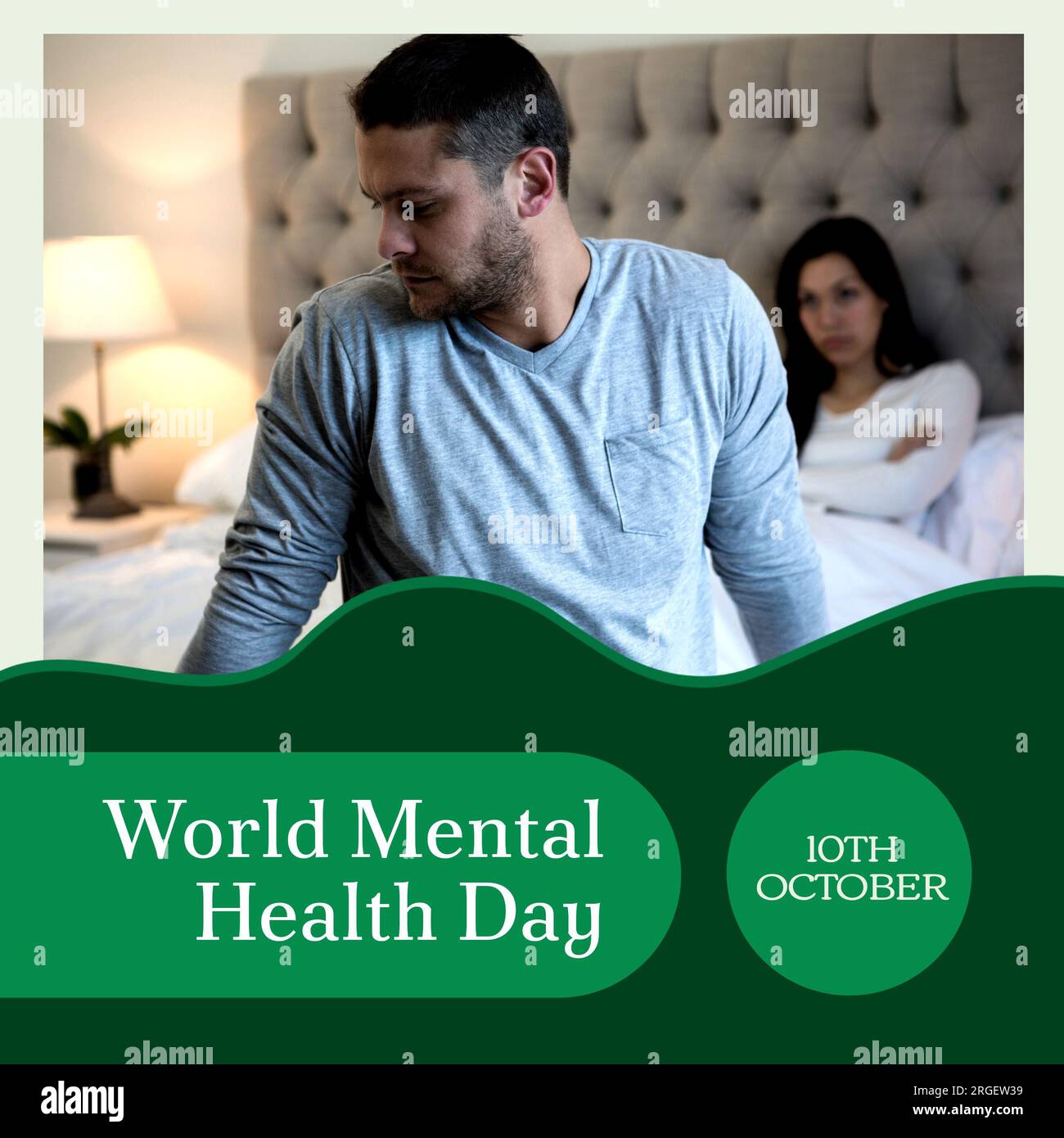 Composizione del mondo giorno di salute mentale testo sopra triste uomo caucasico Foto Stock