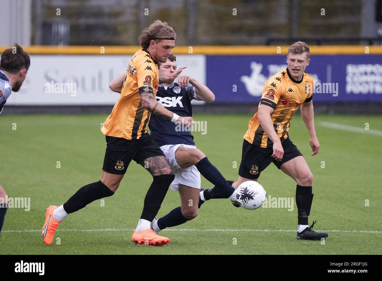 Southport contro Warrington Town 5 agosto 2023 Big Help Stadium .Southport. Vanarama National League North. Southport 0 Warrington Town 4. Jack Bainbridge di Southport in azione Foto Stock