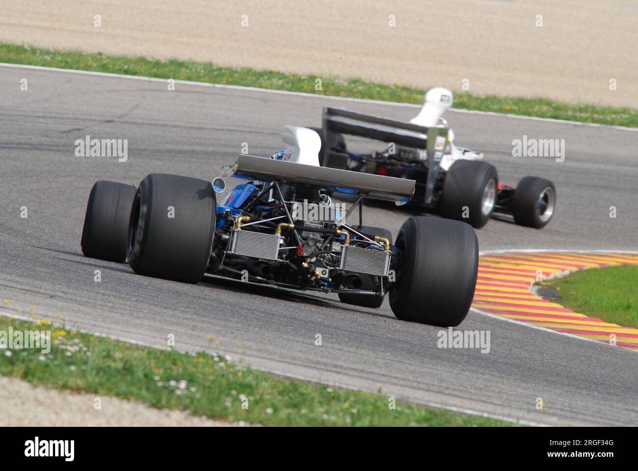 Circuito del Mugello 1 aprile 2007: Corsa sconosciuta con la storica Matra Simca MS120b 1971 al circuito del Mugello in Italia durante il Mugello Historic Festival. Foto Stock