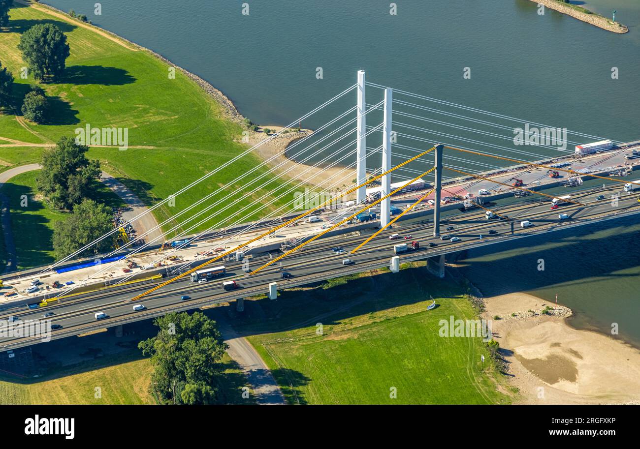 Luftbild, Rheinbrücke Neuenkamp Baustelle, Autobahn A40, Kaßlerfeld, Duisburg, Ruhrgebiet, Nordrhein-Westfalen, Deutschland Foto Stock