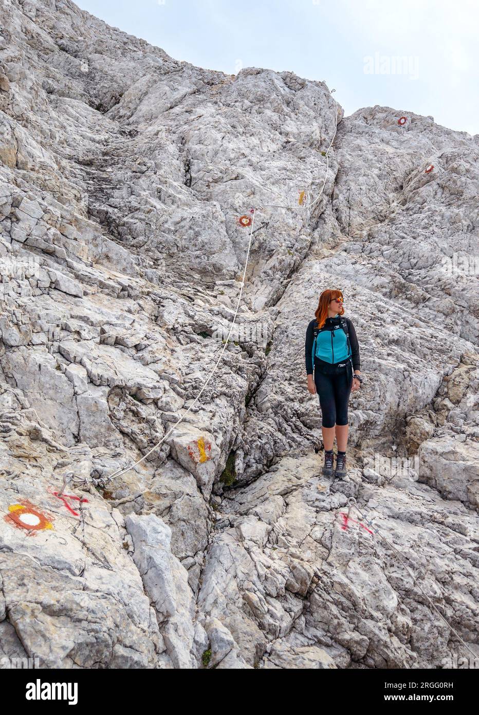Gran Sasso, Italia - la via alpinistica per la vetta Occidentale del Corno grande, a 2912 metri in Abruzzo, chiamata via delle Creste o Cresta Ovest. Foto Stock