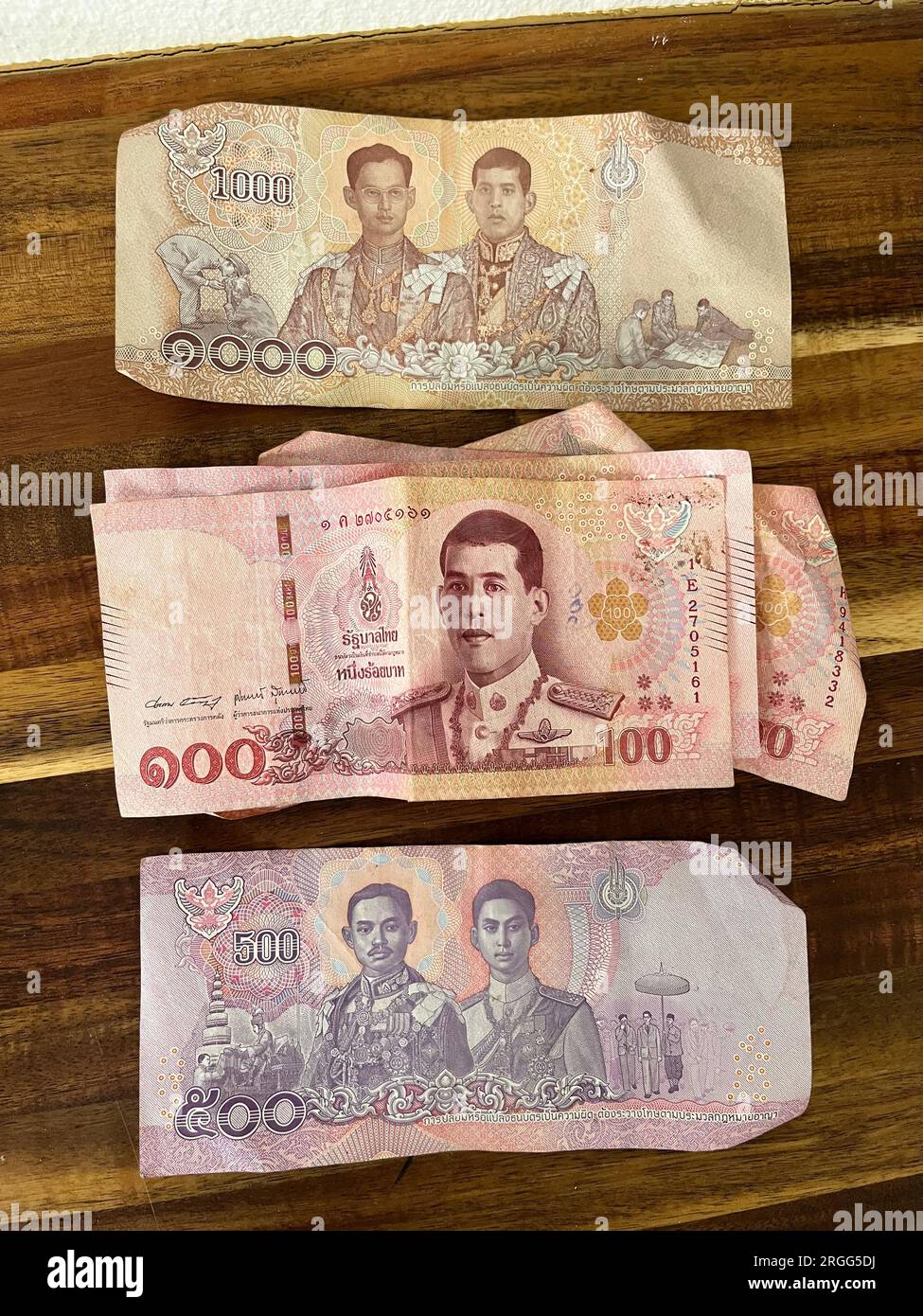 Banconote Thai Bank - 100, 500 e 1000 baht Foto Stock