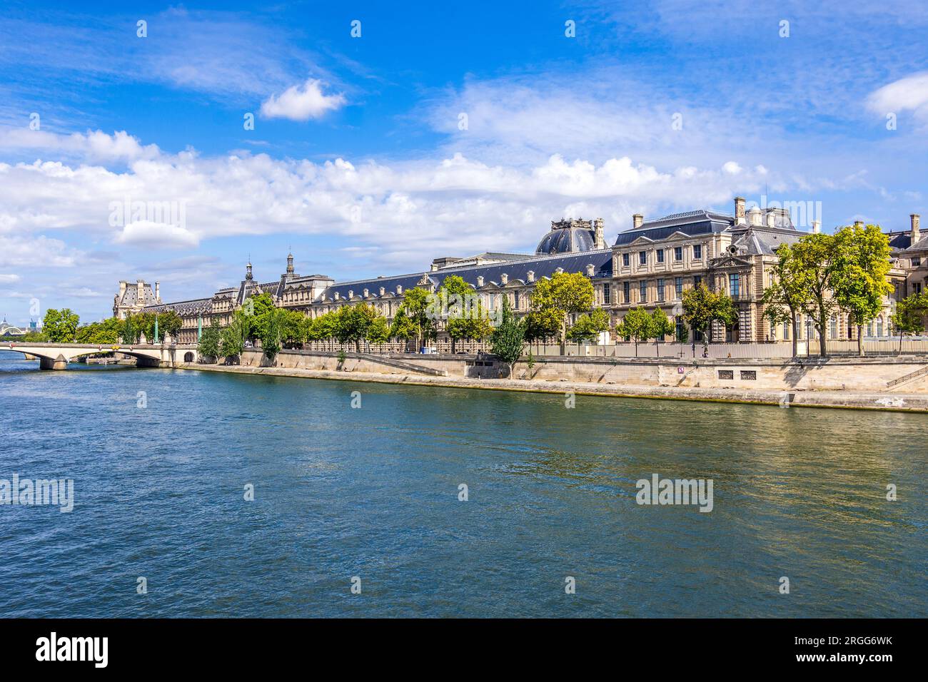 Rive Droite / riva destra della Senna nel centro di Parigi, Francia. Foto Stock