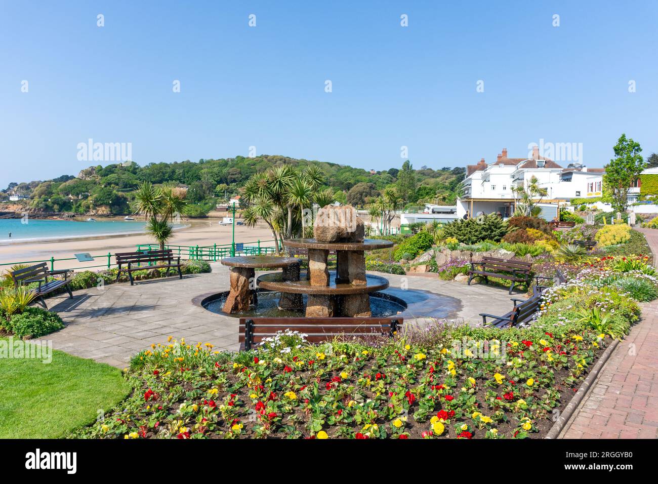 Fontana a St Brélade Garden, Saint Brélade's Bay, St Brélade Parish, Jersey, Channel Islands Foto Stock