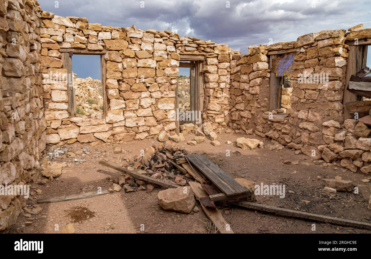 Parte dello zoo abbandonato a Two Guns, Arizona. Questo fu anche il luogo di un omicidio di massa Apache Foto Stock