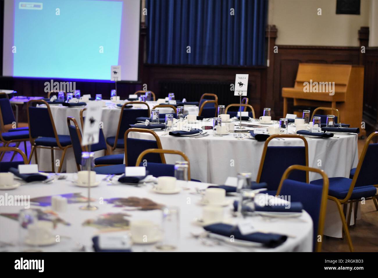 Grand Hall del Banbury Town Hall allestito per un evento. Foto Stock