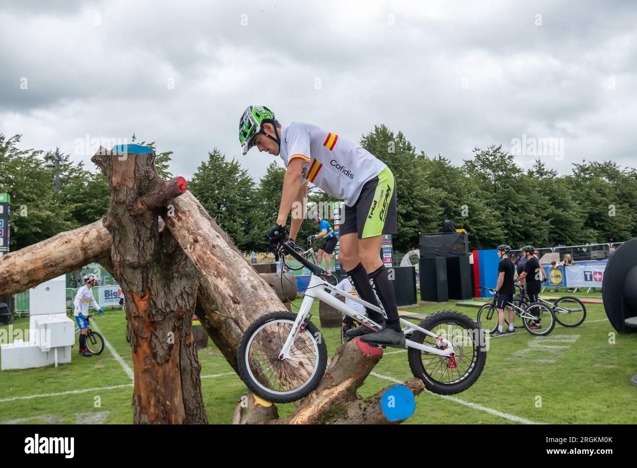 Glasgow, Scozia, Regno Unito. 10 agosto 2023. Gli UCI Cycling World Championships Mens Junior Trials si sono svolti a Glasgow Green. Credito: SKULLY/Alamy Live News Foto Stock