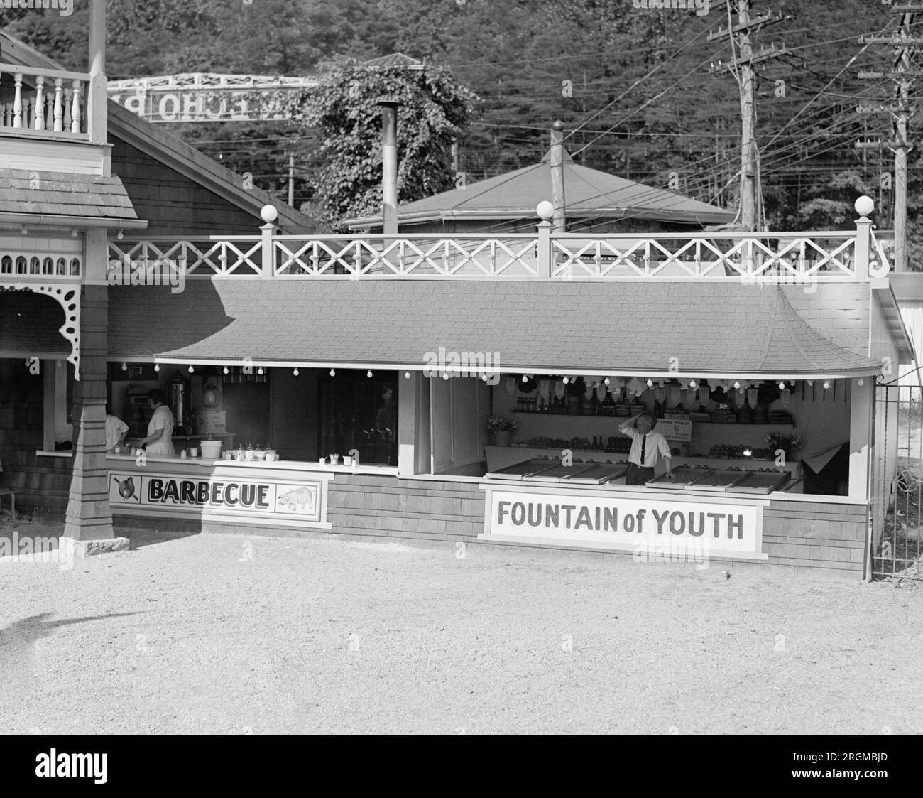 Cabine a metà strada al parco divertimenti Glen Echo, CA. 1928 Foto Stock