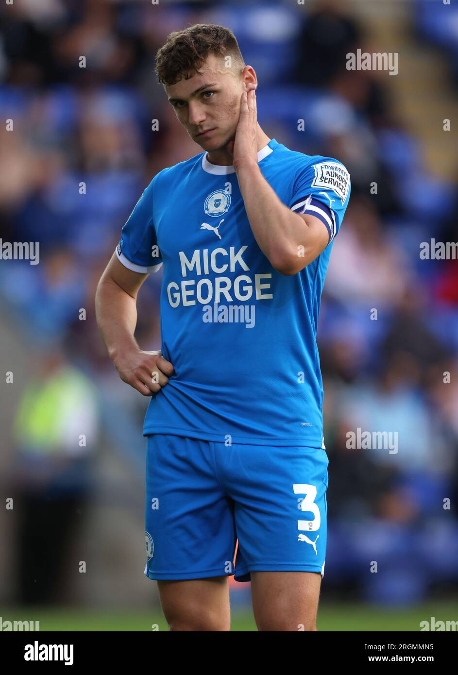 Peterborough, Regno Unito. 8 agosto 2023. Harrison Burrows (PU) al Peterborough United contro Swindon Town EFL First Round South match, al Weston Homes Stadium, Peterborough, Cambridgeshire, l'8 agosto 2023. Credito: Paul Marriott/Alamy Live News Foto Stock