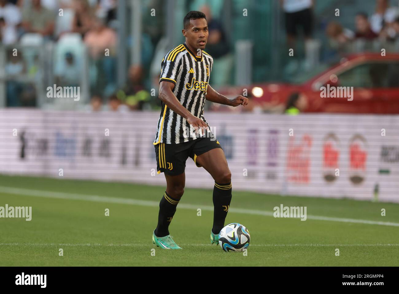 Juventus, Italia. 9 agosto 2023. Alex Sandro della Juventus durante la partita di allenamento allo stadio Allianz di Torino. Data foto: 9 agosto 2023. Il credito fotografico dovrebbe leggere: Jonathan Moscrop/Sportimage Credit: Sportimage Ltd/Alamy Live News Foto Stock