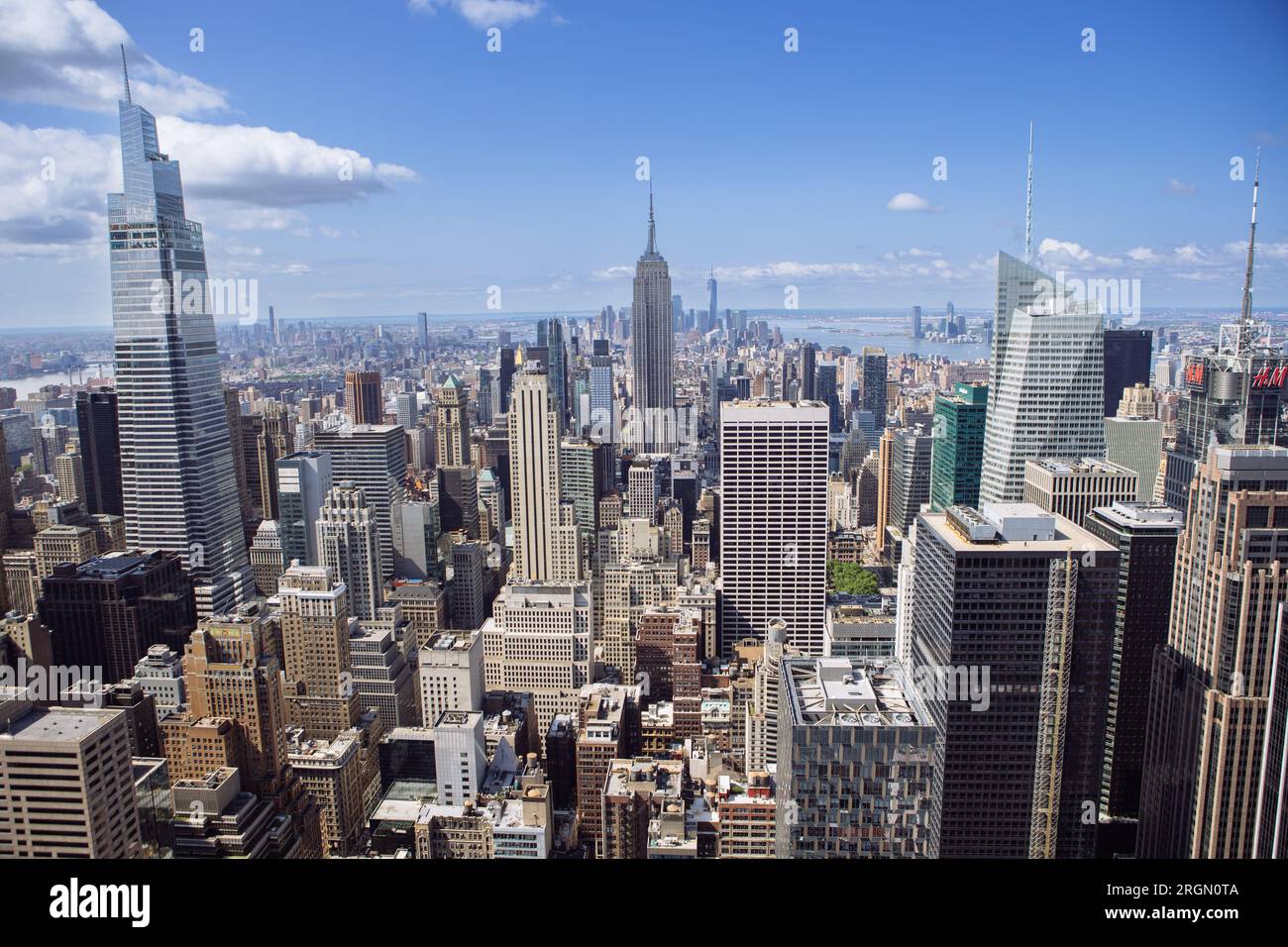 Vista da Top of the Rock verso Lower Side di Manhattan, Rockefeller Center, Manhattan, NYC, USA Foto Stock