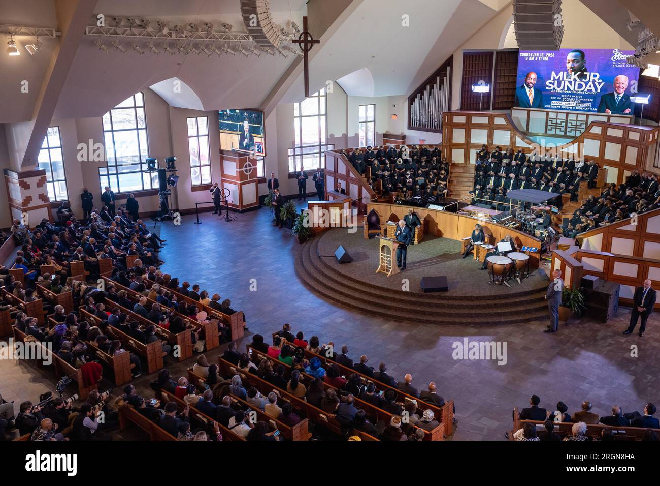 Reportage: Visita del presidente Biden alla Ebenezer Baptist Church, domenica 15 gennaio 2023, ad Atlanta per celebrare il compleanno di Martin Luther King Jr. - Il presidente Joe Biden fa osservazioni durante un servizio di culto in onore del compleanno di Martin Luther King Jr.. Foto Stock