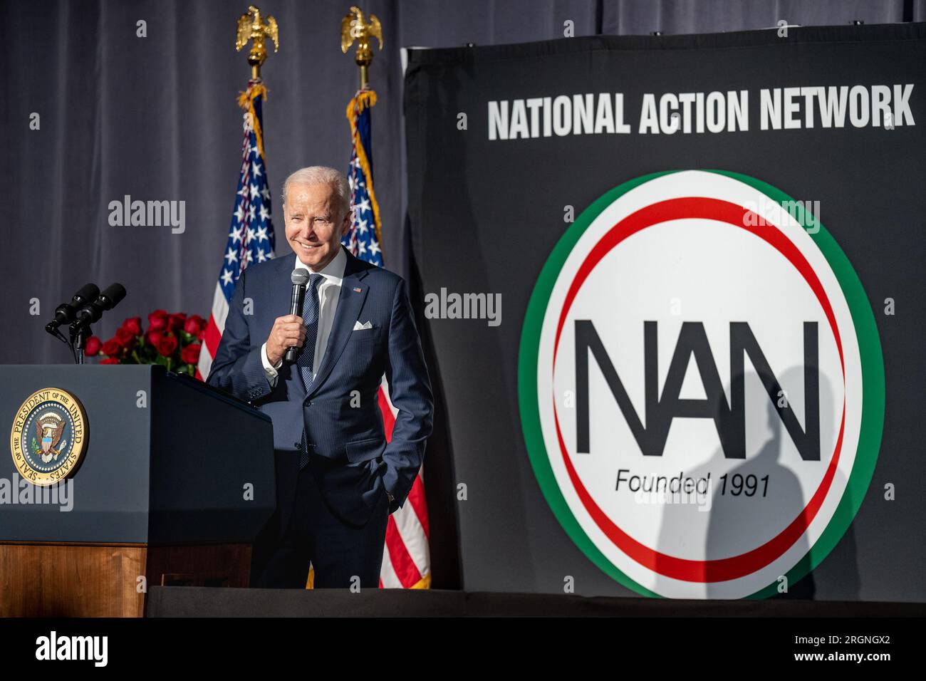 Reportage: Il presidente Joe Biden fa osservazioni al Dr. Martin Luther King Jr. Della National Action Network. Colazione, lunedì 16 gennaio 2023, presso il Mayflower Hotel di Washington, D.C. Foto Stock