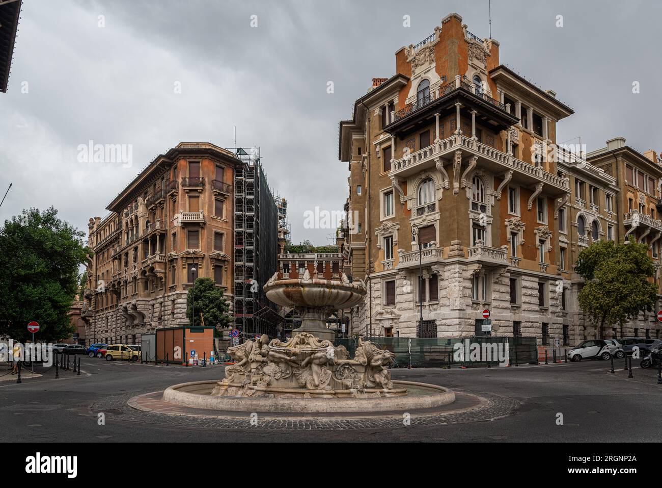 18 agosto 2022 a Roma, Italia: Architettura del quartiere Coppedè Foto Stock