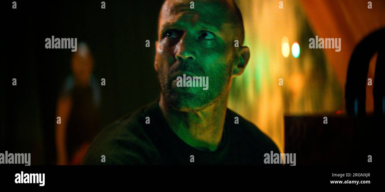 JASON STATHAM in MEG 2: THE TRENCH (2023), diretto da BEN WHEATLEY. Credito: Apelles Entertainment / album Foto Stock