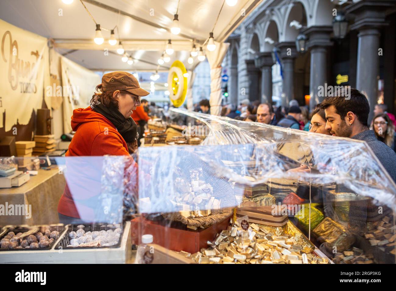 Torino, Italia - 11 novembre 2018: la gente alla sagra del cioccolato a Torino il 11 novembre 2018. Foto Stock